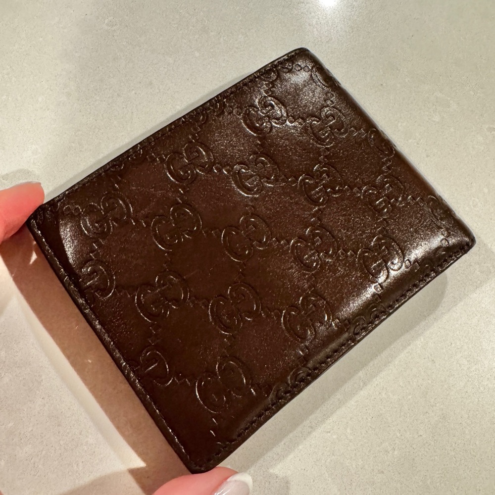 Authentic Gucci Men's Dark Brown Leather Bifold Wallet
